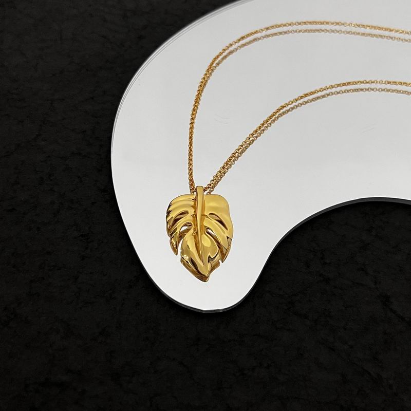 Celine Necklace 05lyr112